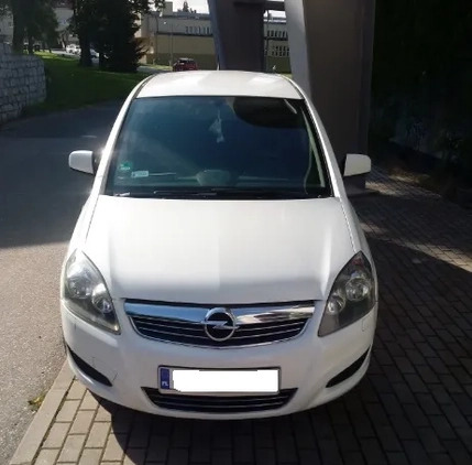 Opel Zafira cena 13500 przebieg: 309000, rok produkcji 2011 z Góra małe 121